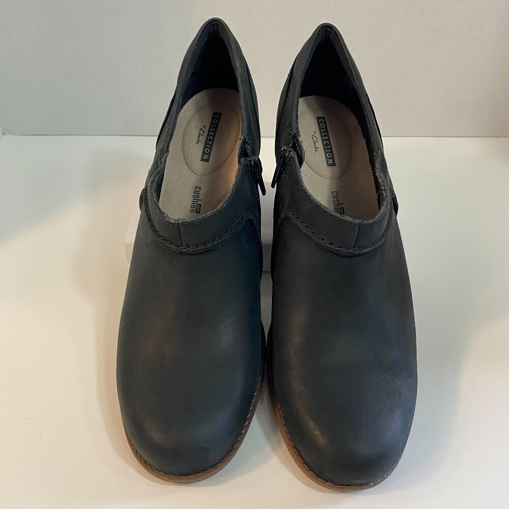 Clark's SZ 11 M Black Sashlin Aleta Bootie with Block Heel